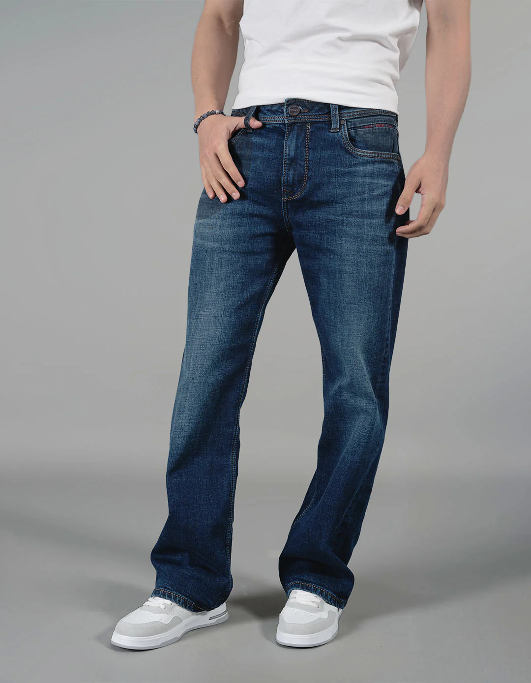 Dark Blue Midrise Loose Fit Jeans - Image 3