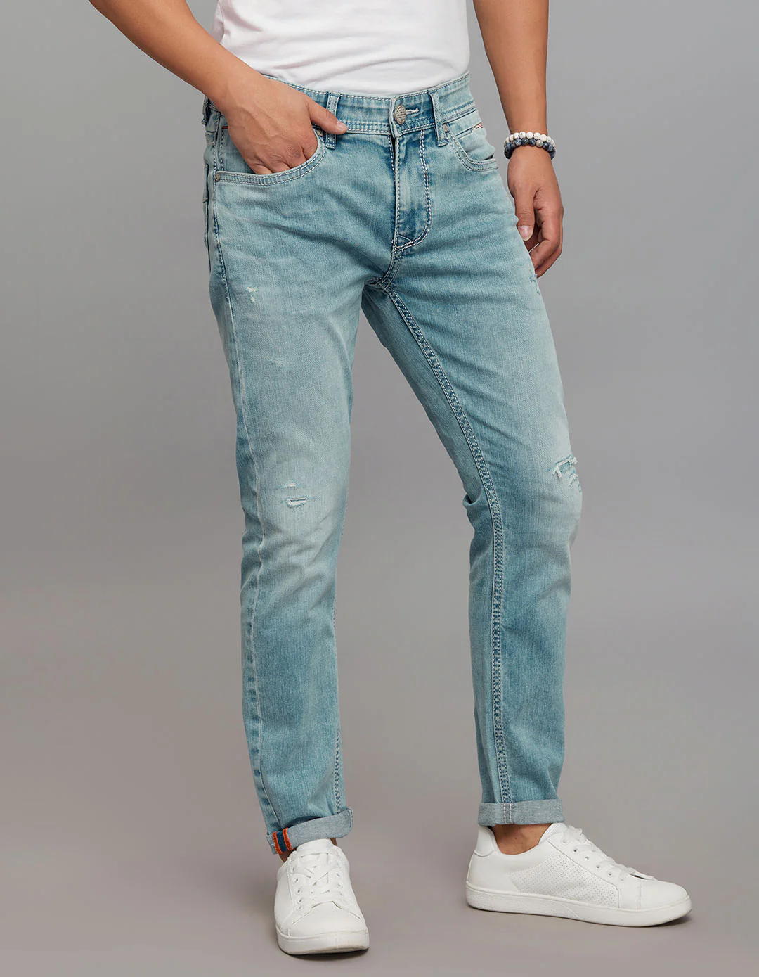 Light Blue Low-Rise Tapered Ankle Length Stretch Jeans - Image 3