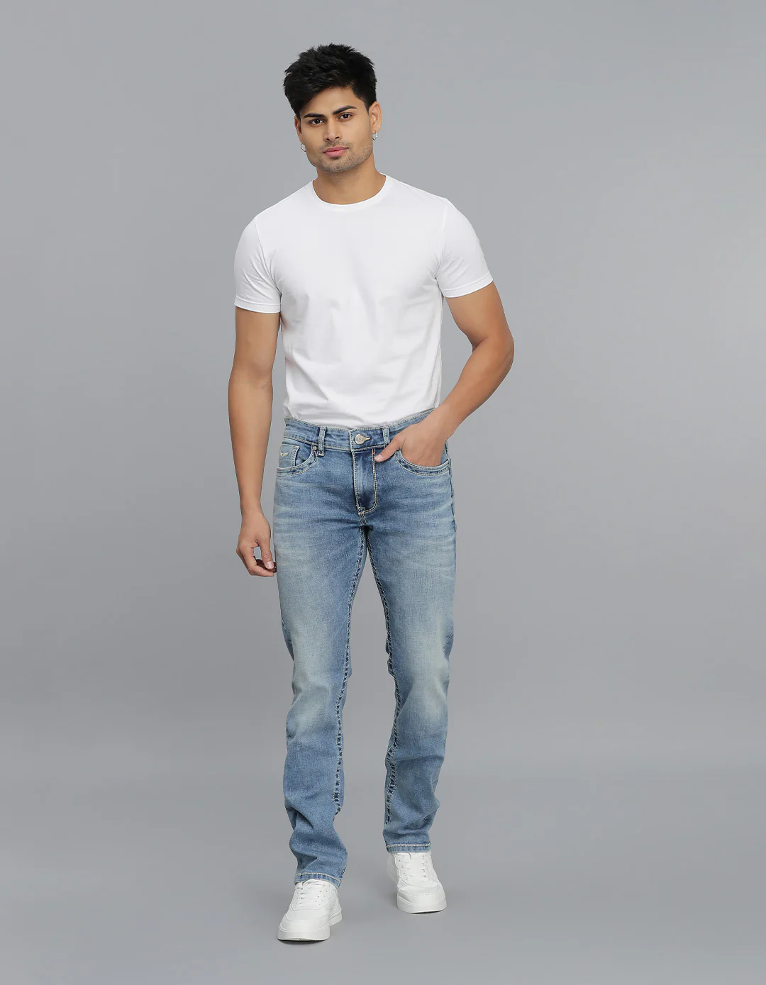Light Blue Mid-Rise Slim Straight Fit jeans - Image 2