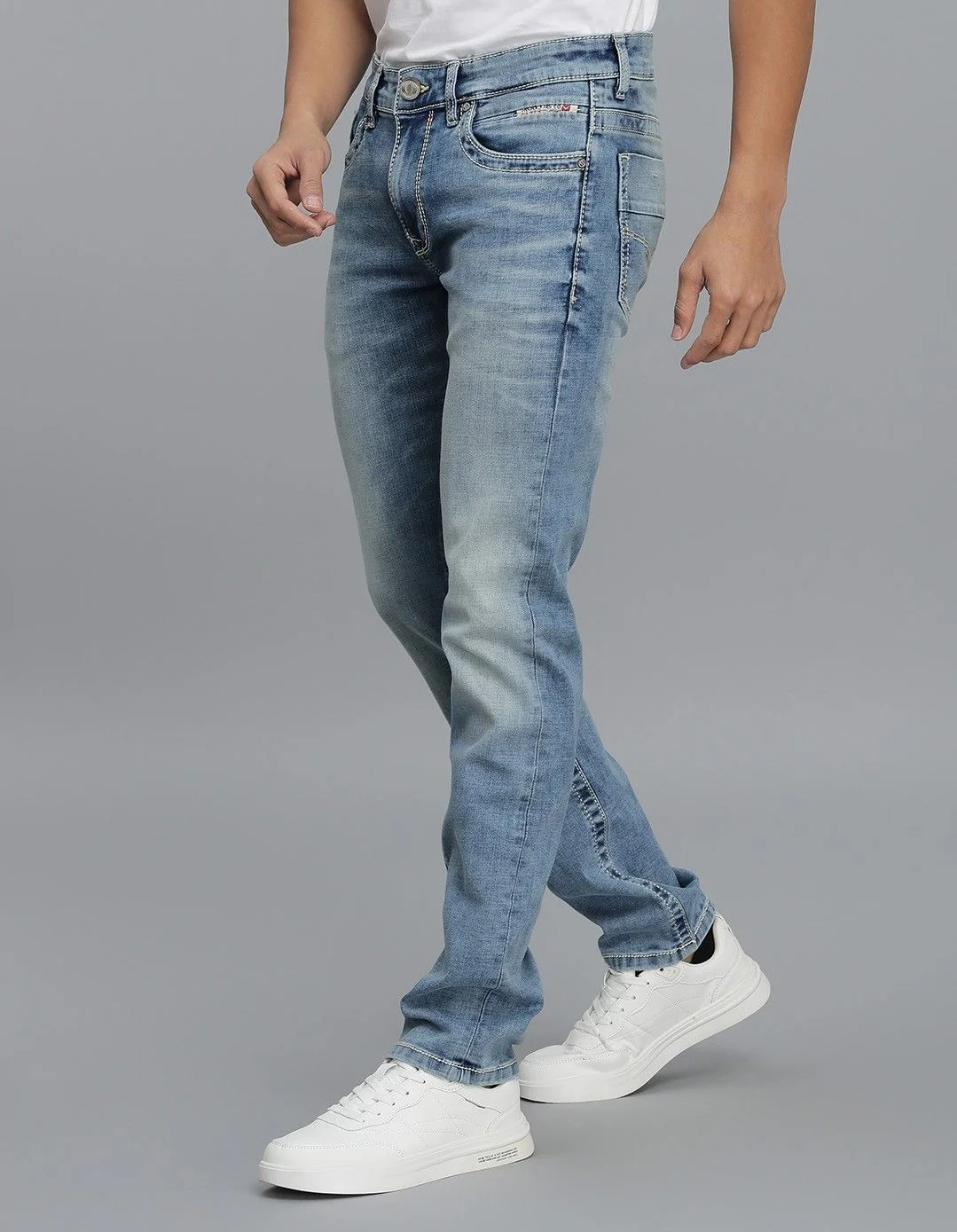 Light Blue Mid-Rise Slim Straight Fit jeans - Image 4