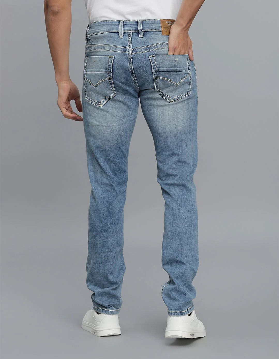 Light Blue Mid-Rise Slim Straight Fit jeans - Image 5