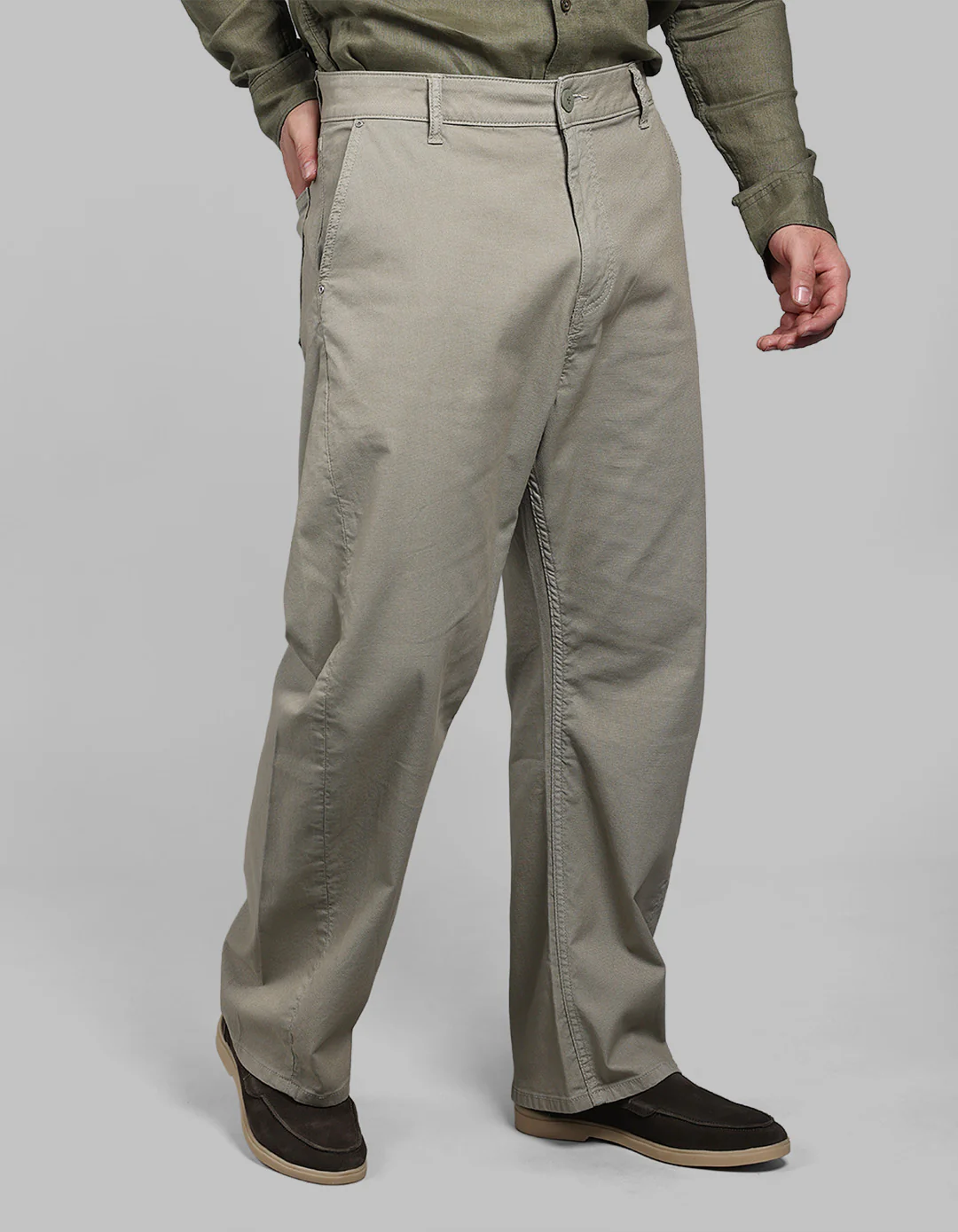 Light Olive Loose Arc Fit Cotton Stretch Chinos