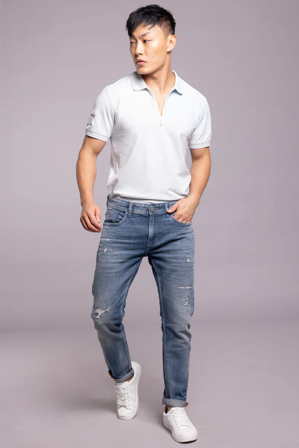 Med Blue Low-Rise Ankle Length Jeans - Image 5