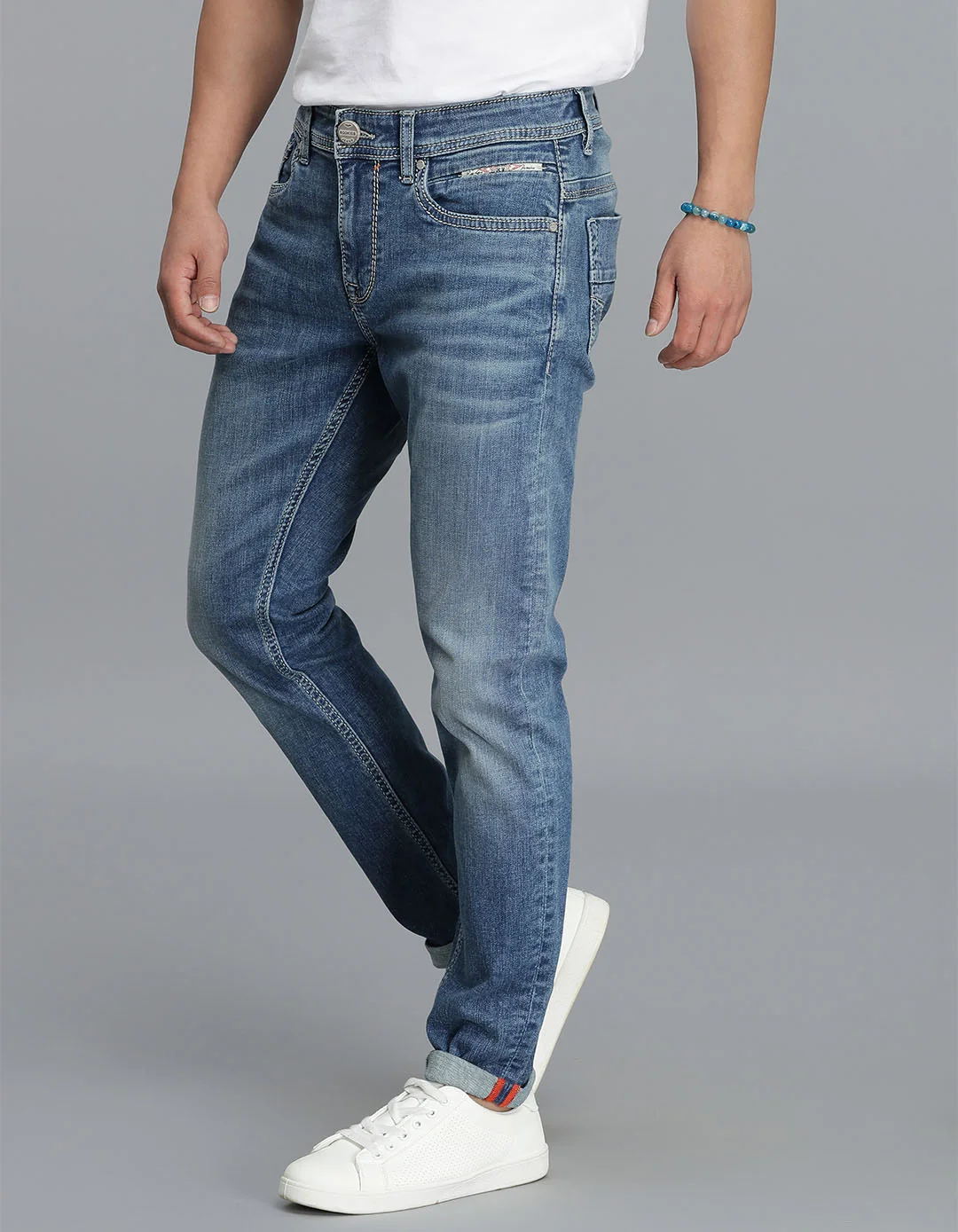 Med Blue Low-Rise Ankle Length Jeans - Image 3