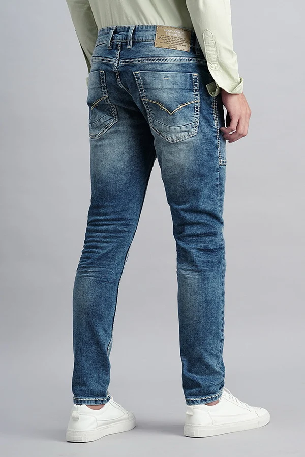 Med Blue Low-Rise Ankle Length Jeans - Image 4