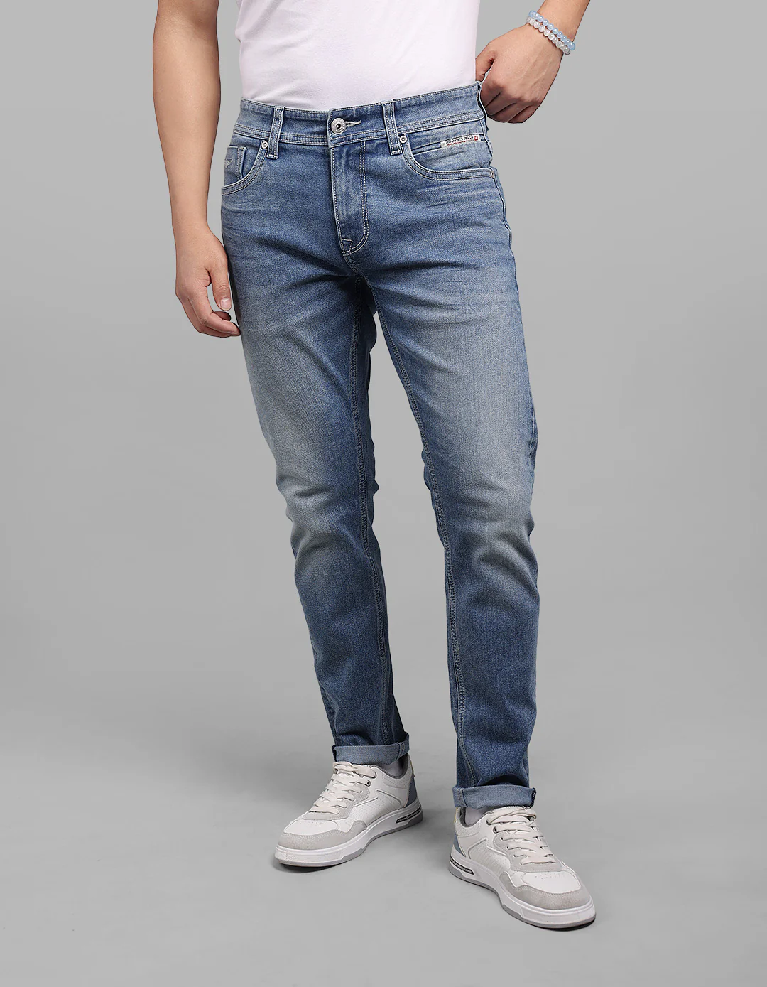 Med Blue Low-Rise Ankle Length Stretch Jeans