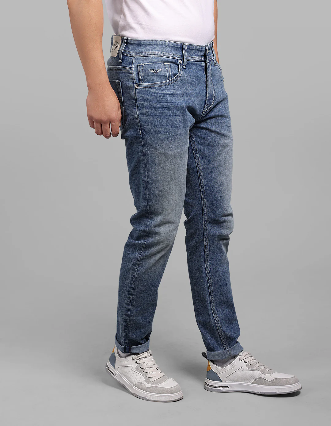 Med Blue Low-Rise Ankle Length Stretch Jeans - Image 4