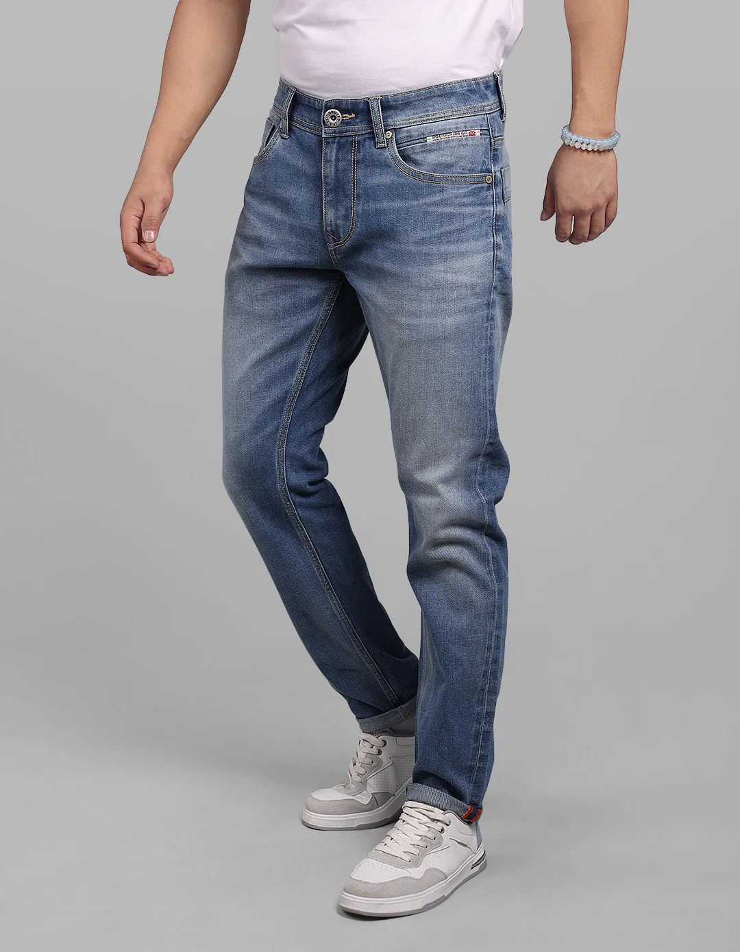 Med Blue Low-Rise Ankle Length Stretch Jeans - Image 4