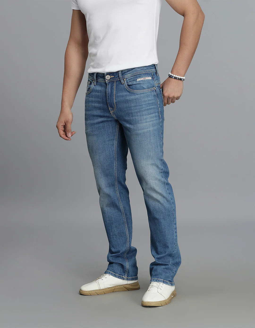 Med Blue Midrise Loose Fit jeans - Image 3