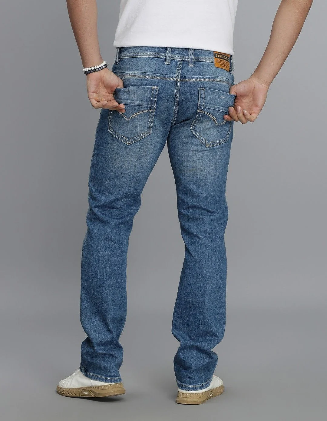 Med Blue Midrise Loose Fit jeans - Image 5