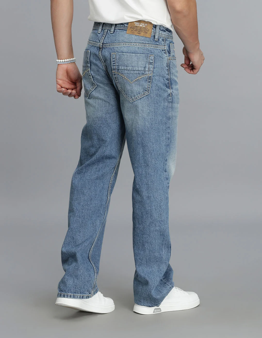 Med Blue Midrise Loose Fit jeans - Image 5