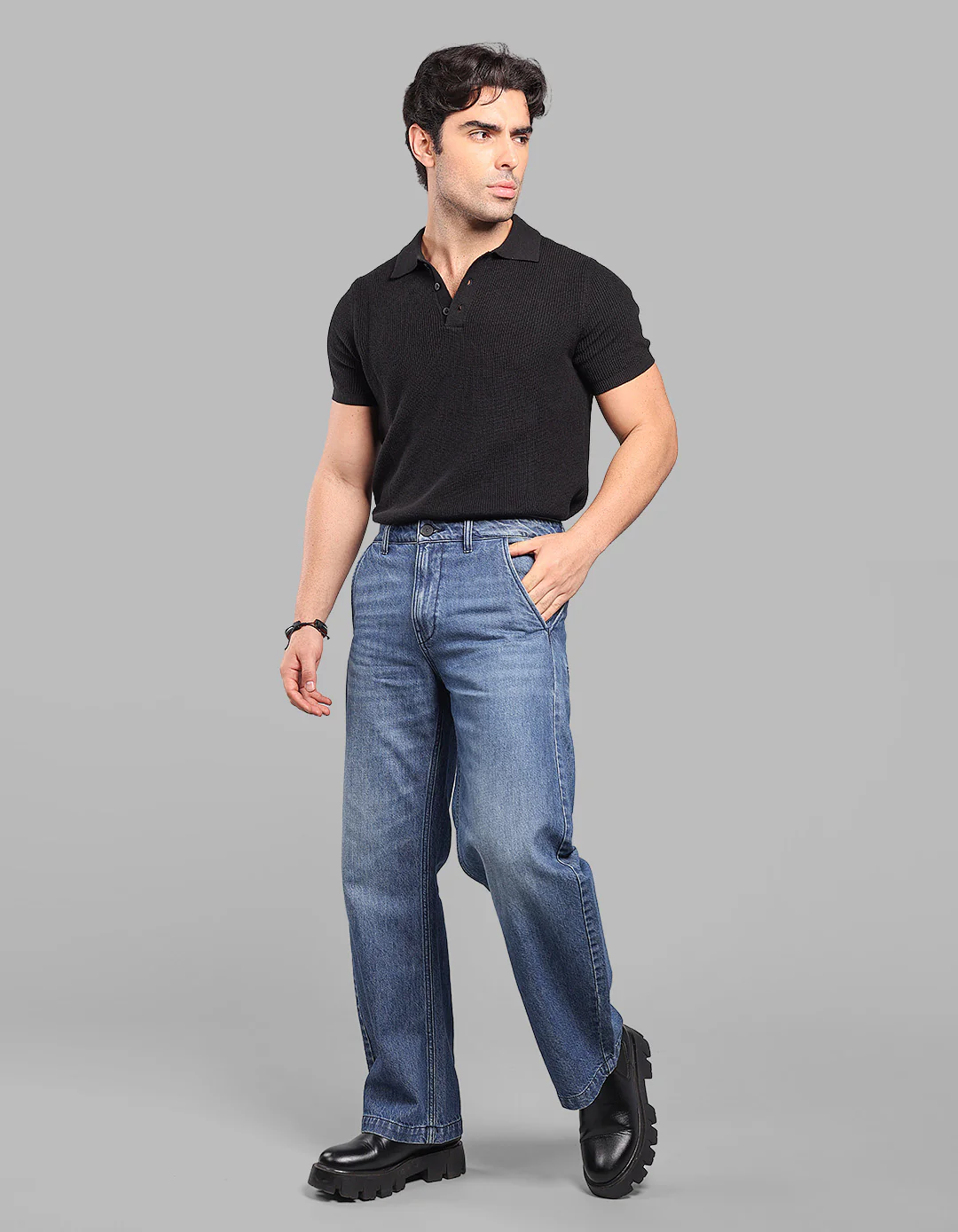 Med Blue Loose Fit Jeans - Image 2