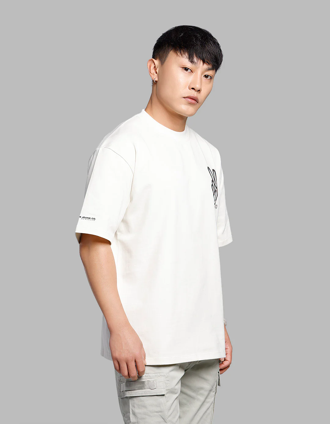 Off White Half Sleeves Oversize Tee - Image 5