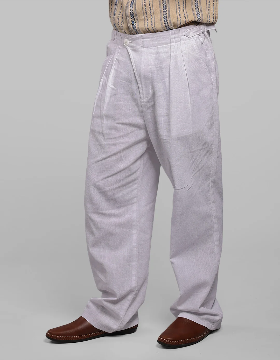 White Pleated Korean Fit Cotton Pants - Image 4